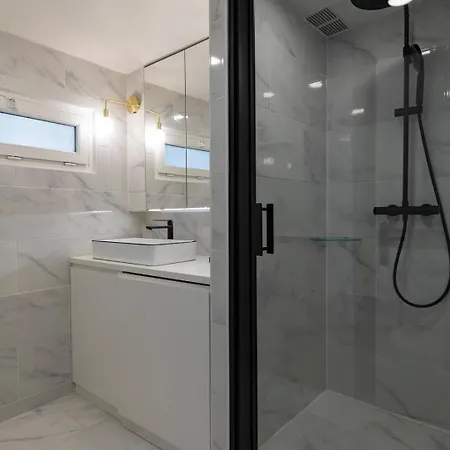 Charming Newly Renovated In The Heart Of St Germain Des Pres Apartment Paris