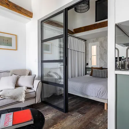 Apartment Charming Newly Renovated In The Heart Of St Germain Des Pres